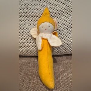 Giggle - Better Basics 🍌 baby toy - perfect for little hands